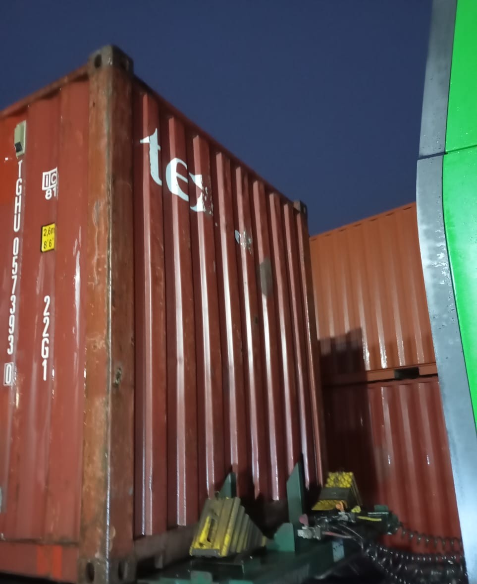 D Морской контейнер 20 футов DV TGHU 930 — изображение 3