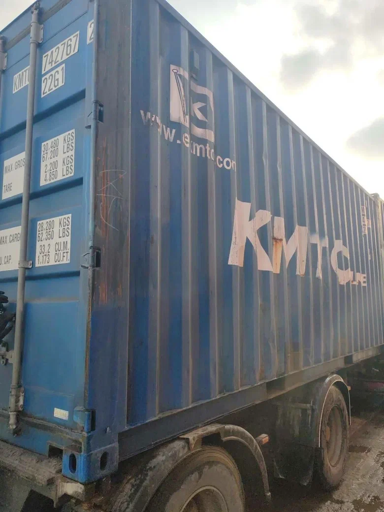 Морской контейнер 20 футов DV KMTU 672 — изображение 7